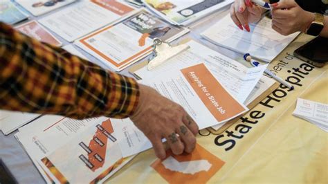apknoon usa jobs|March jobs report comes in hot: The US economy added 303,000 .